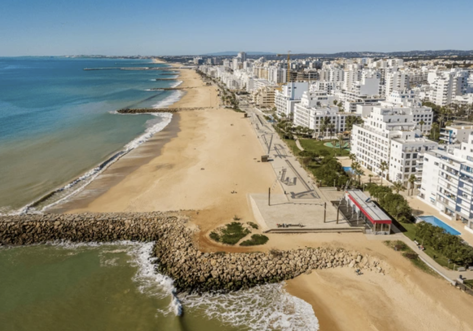 Beachfront Quarteira apartment – Vilamoura and Quarteira properties